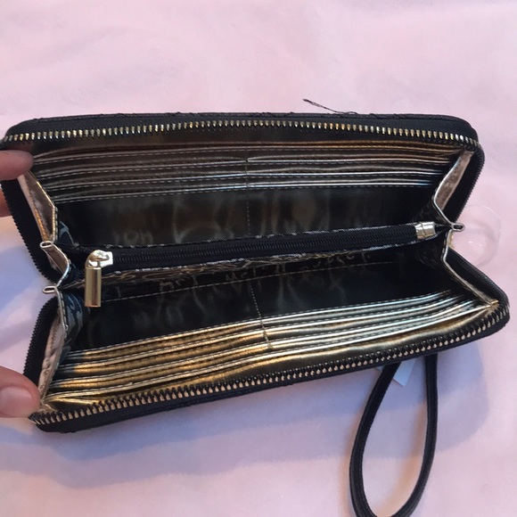 BETSEY JOHNSON WALLET - Picture 3 of 8